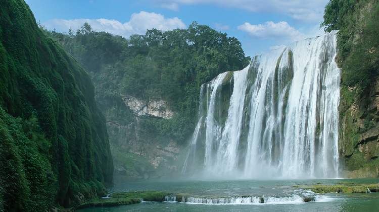 Huangguoshu Waterfall Roars After Recent Rainfall Cgtn