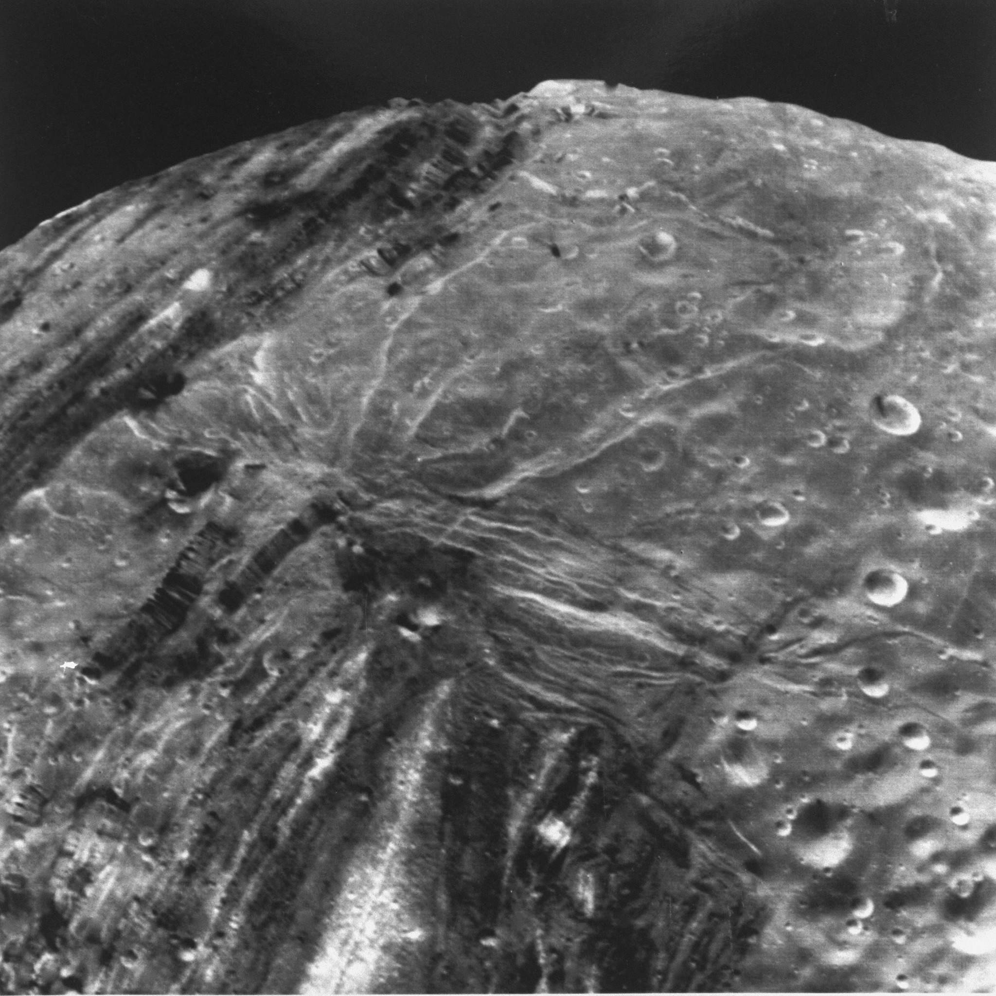 уран планета фото поверхности