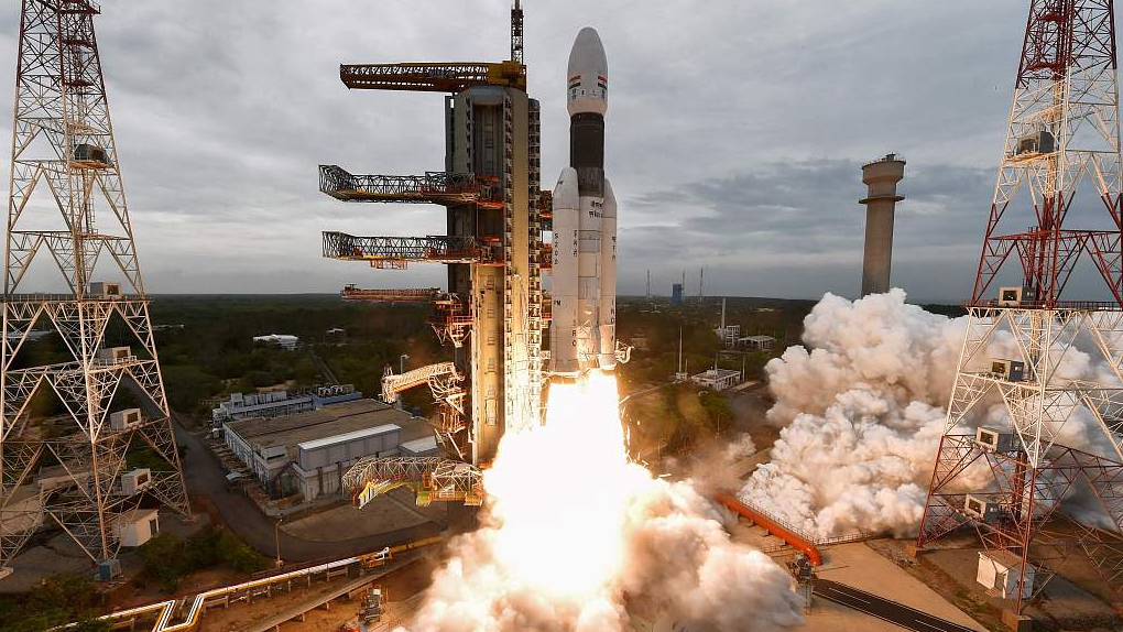ISRO's Chandrayaan-2 is launched from the Satish Dhawan Space Center in Sriharikota, an island off the coast of southern Andhra Pradesh state, July 22, 2019. /CFP