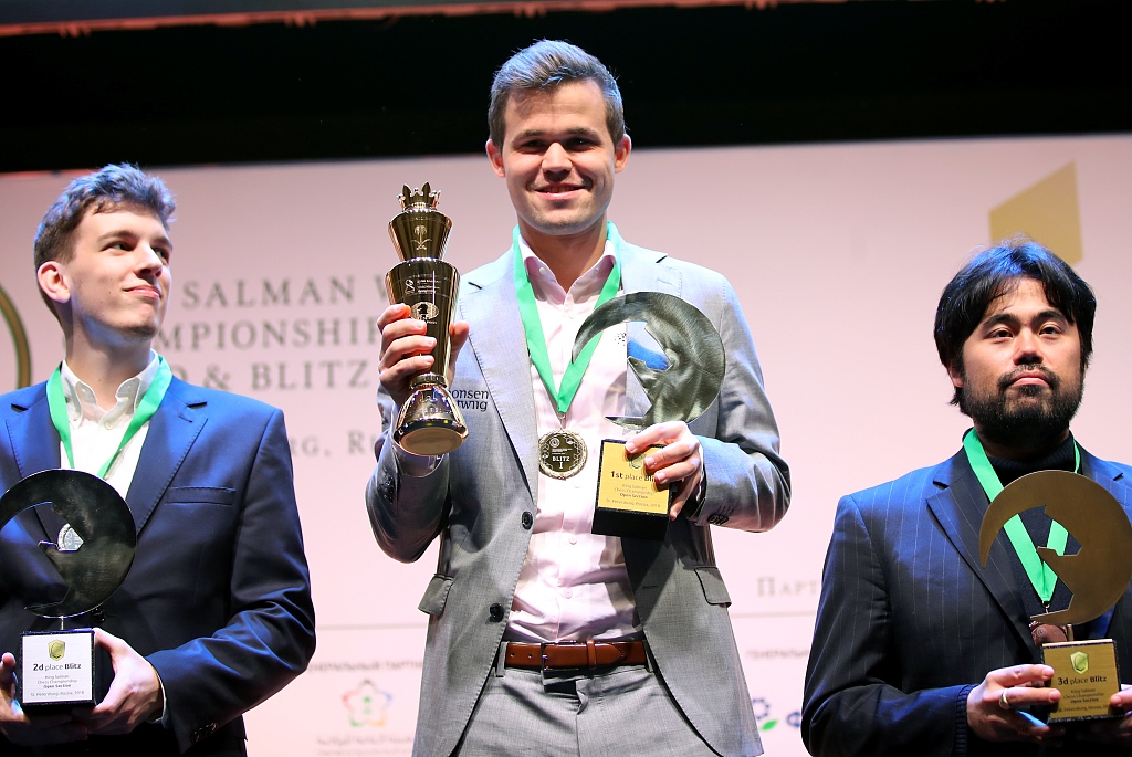 Carlsen and Ding Liren lead after Lindores Day 1