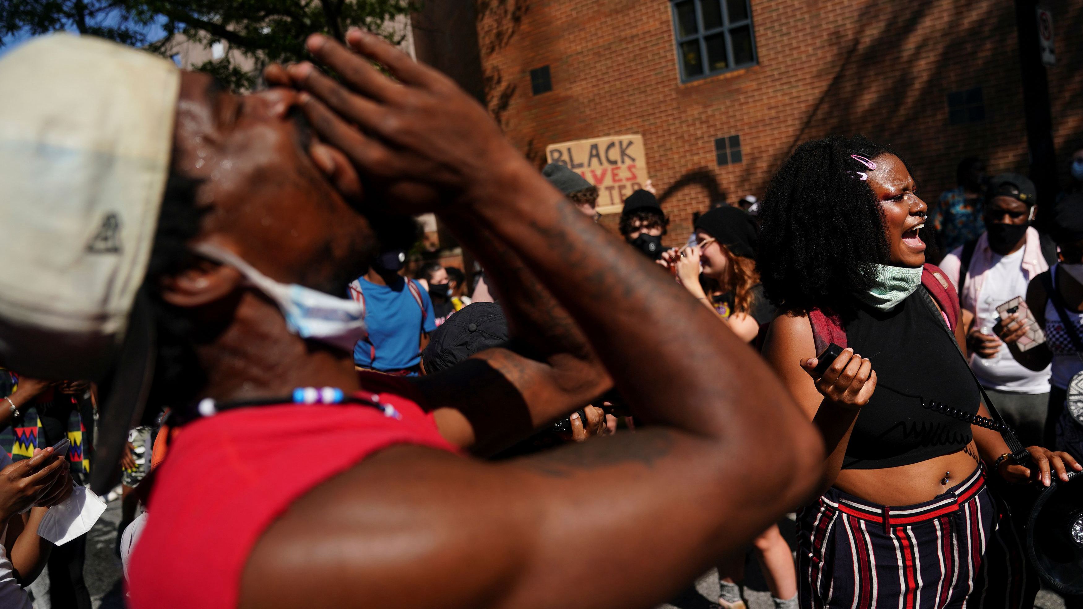 Atlanta Police Chief Resigns As Protesters Decry Killing Of Black Man Cgtn