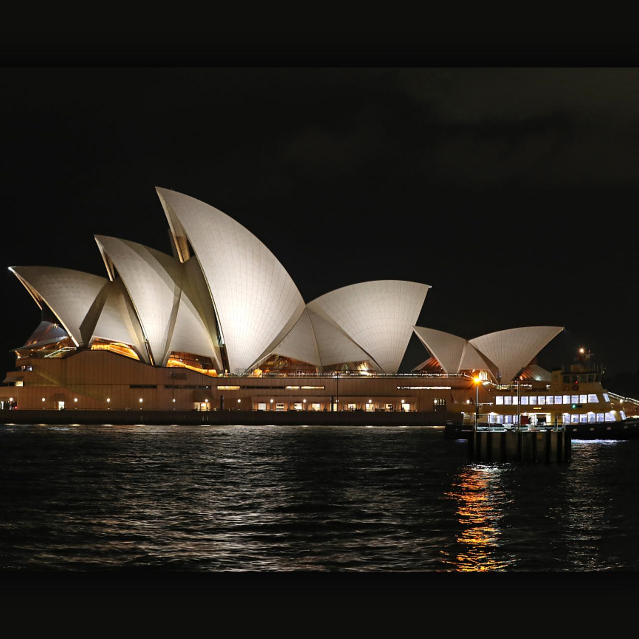 Live: Sydney Opera House lights up for FIFA Women's World Cup 2023 bid ...