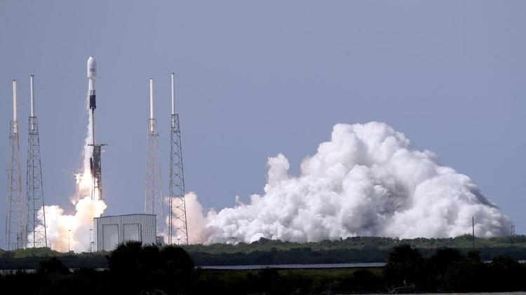 SpaceX launches Air Force's newest GPS satellite - CGTN