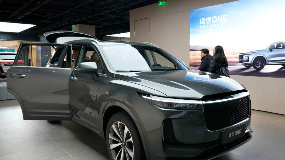 Chinese automaker Li Auto surges more than 43% after Nasdaq debut - CGTN