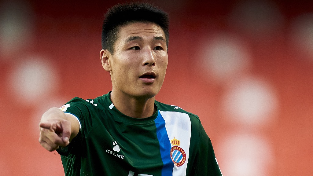 Wu exhibits loyalty and shrewdness in extending contract with Espanyol ...