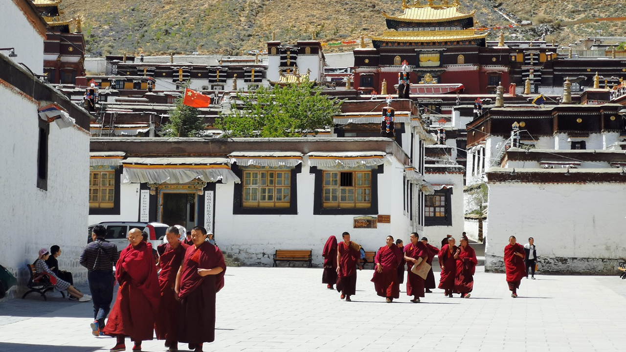 Live: Tour through Tashi Lhunpo Monastery in Tibet - CGTN