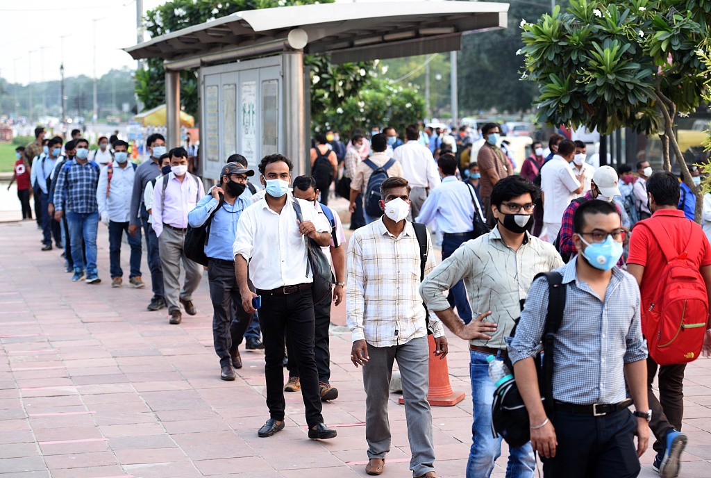 Oxygen grows scarce as India's coronavirus cases surpass 5 million - CGTN