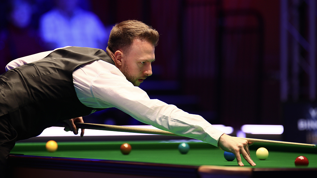 World No.1 Trump edges Robertson to win Snooker English Open