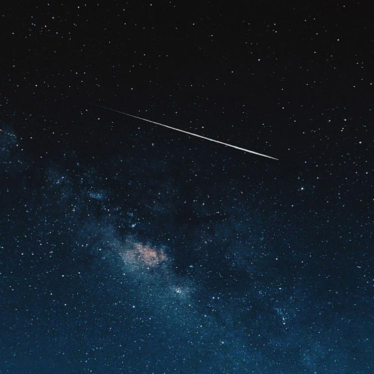 Live Orionid meteor shower lights up night sky CGTN