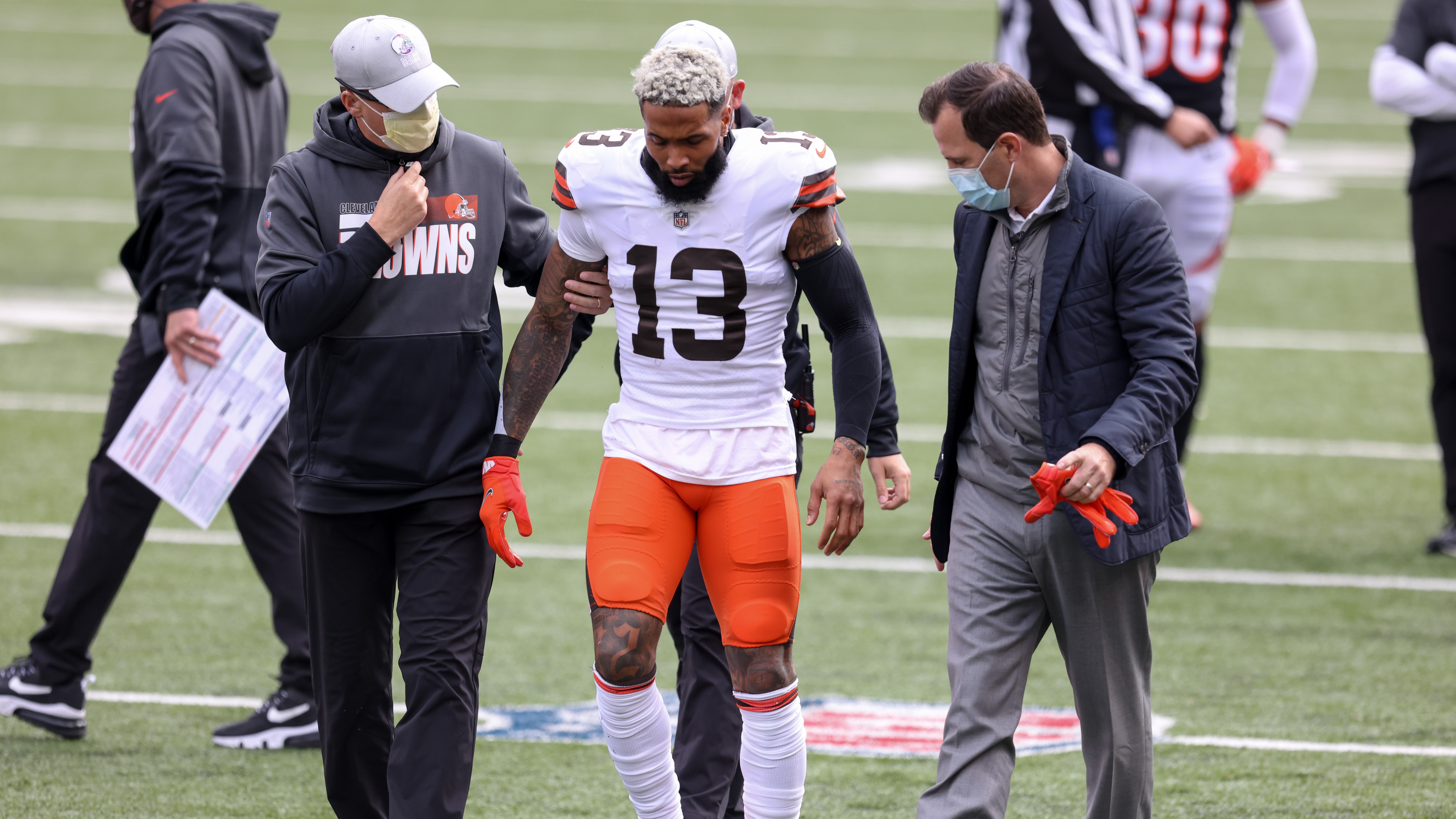 Browns Wr Odell Beckham Jr Ruled Out Of Season For Torn Acl Cgtn