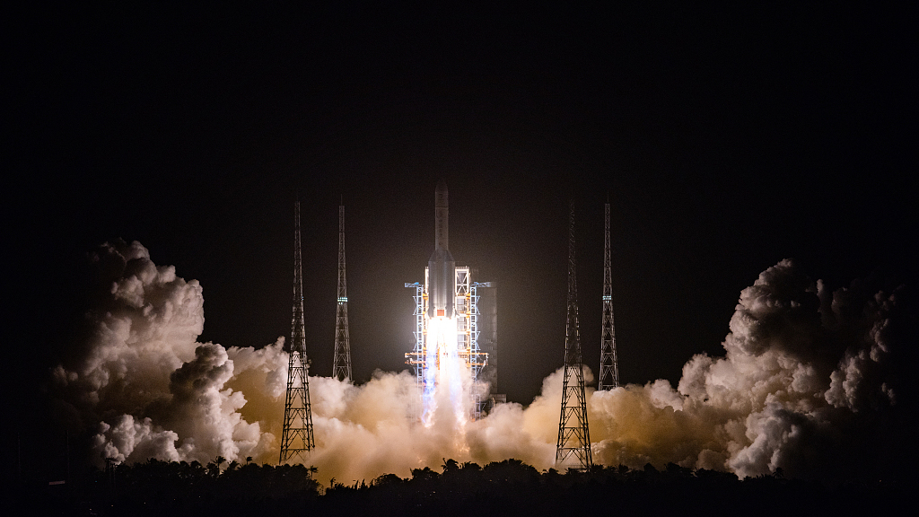 China's Chang'e-5 moon mission explained in graphics