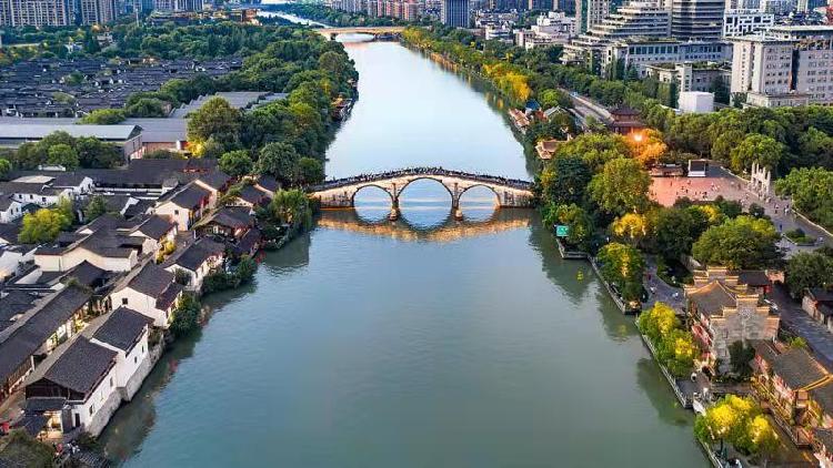 Live Night View Of The Grand Canal In Hangzhou Ep 13 Cgtn 4757