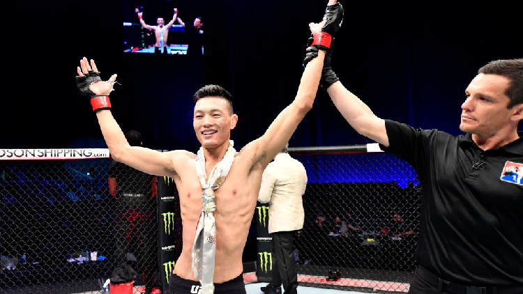 UFC: China's Su beats Adashev in third straight win - CGTN