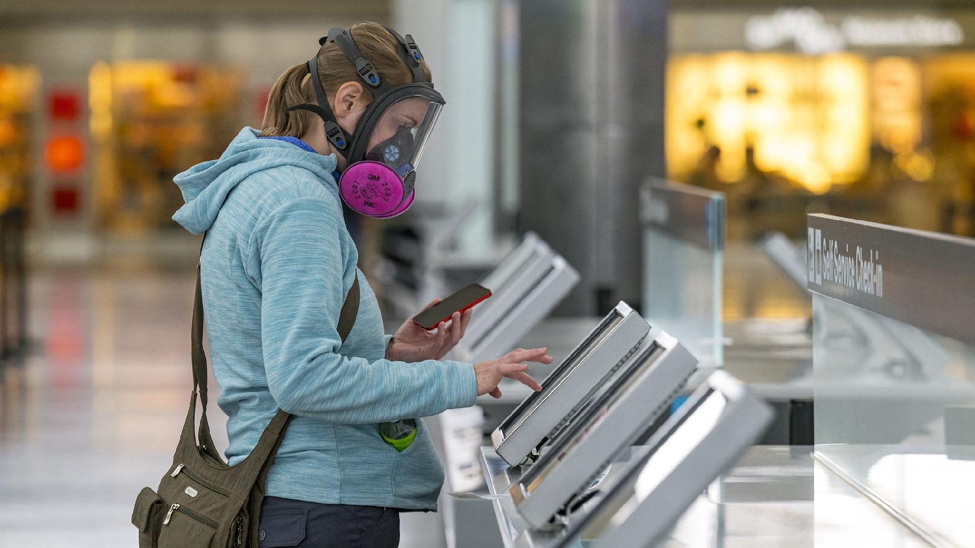 U.S. CDC requires face masks on airlines, public transportation CGTN