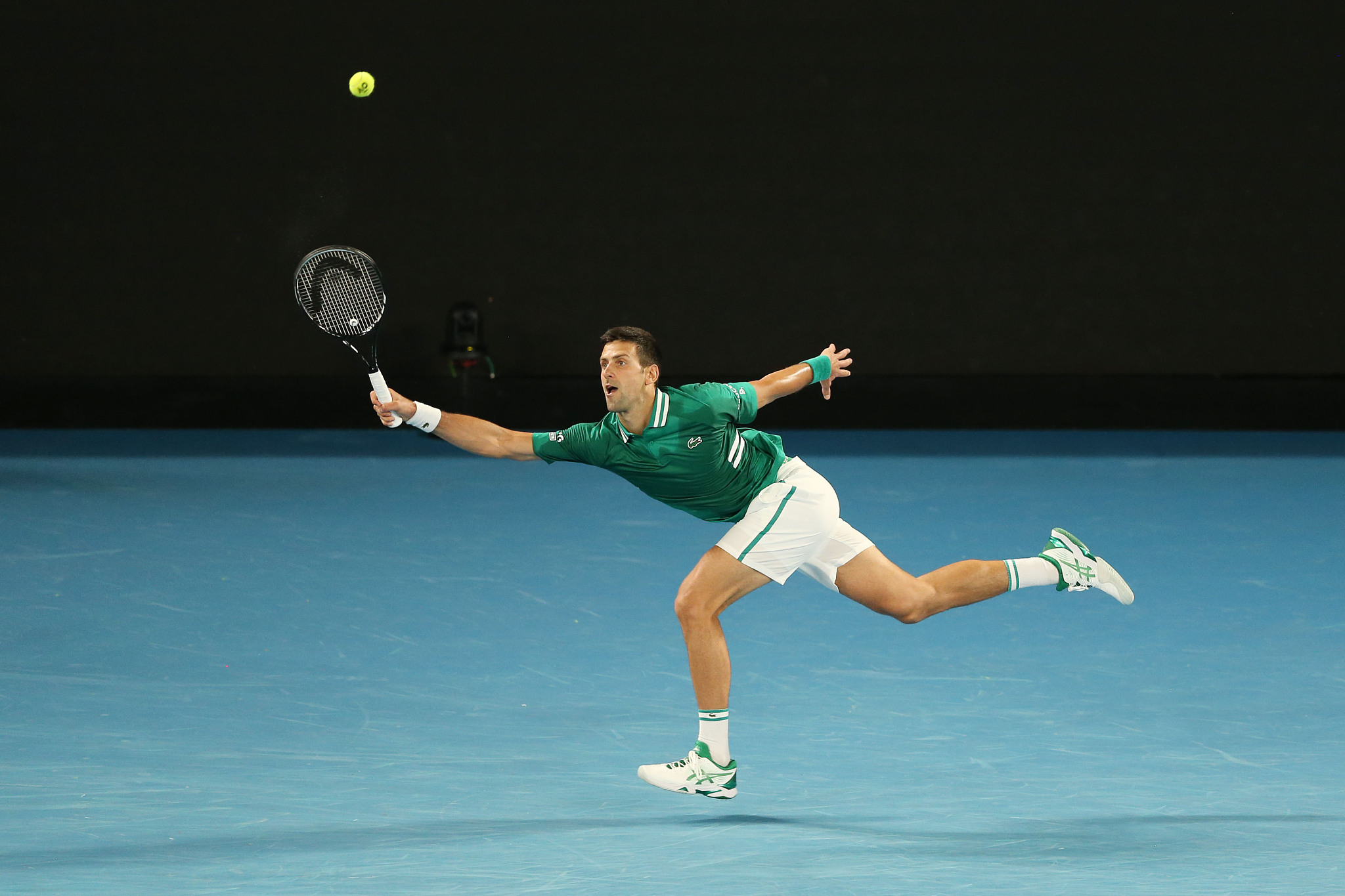 Djokovic fights off Zverev to reach Australian Open ...