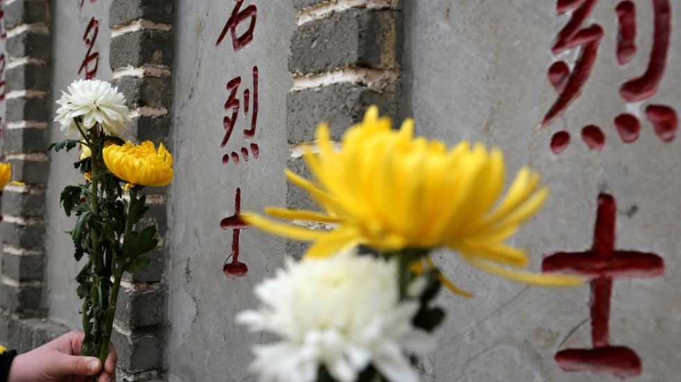 China honors servicemen martyred, injured in defending western border