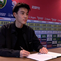 Exclusive interview with young Chinese footballer Li Sirong - CGTN