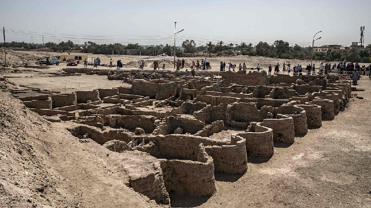 Egypt Unearths 3 000 Year Old Lost Golden City Cgtn