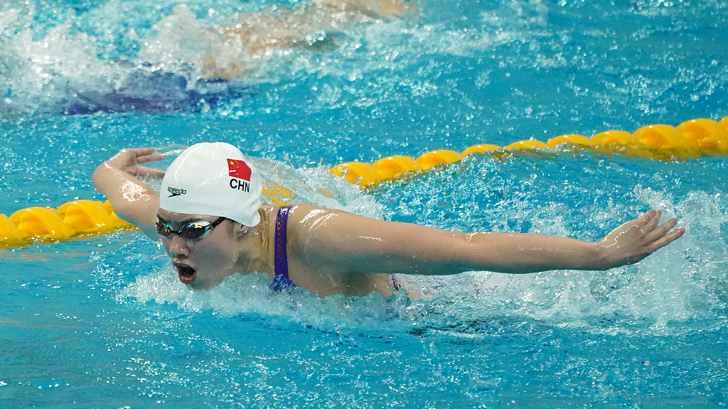 Zhang Yufei storms to 200 meter butterfly win at Chinese nationals