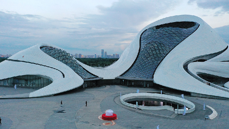 Bird’s-eye view of Harbin's 'silk ribbon’ - CGTN