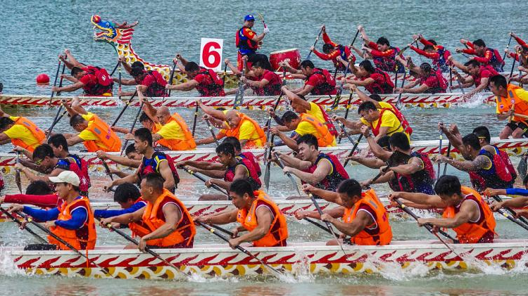 Celebrating the Dragon Boat Festival with rowing - CGTN