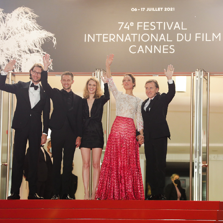 Star catches virus, Cannes Film Festival tightens COVID-19 rules - CGTN