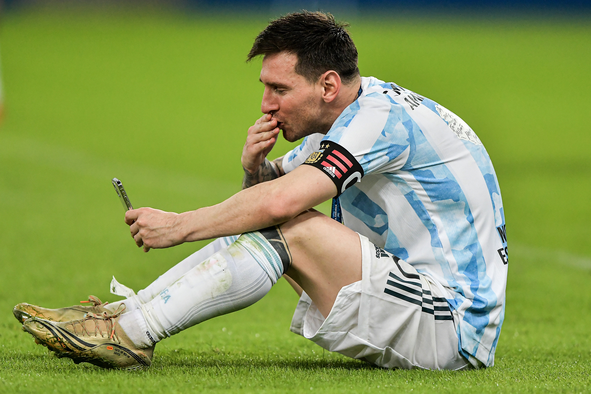 Rio De Janeiro, Brazil. 10th July, 2021. Lionel Messi and Argentina  celebrate with trophy after winning the final of Copa America 2021 a  football match between Argentina and Brazil 1-0 with the