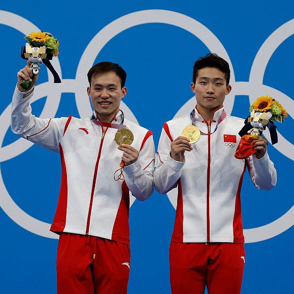 Team China clinch men's 3m synch diving gold at Tokyo Olympics - CGTN