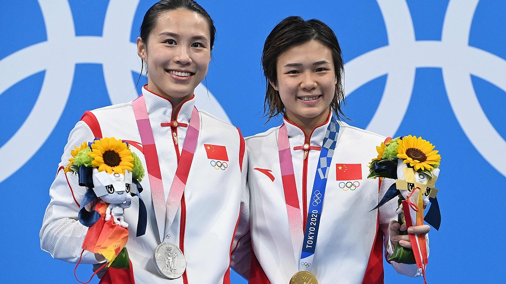 China's Shi Tingmao wins diving 3m springboard gold at Tokyo Olympics