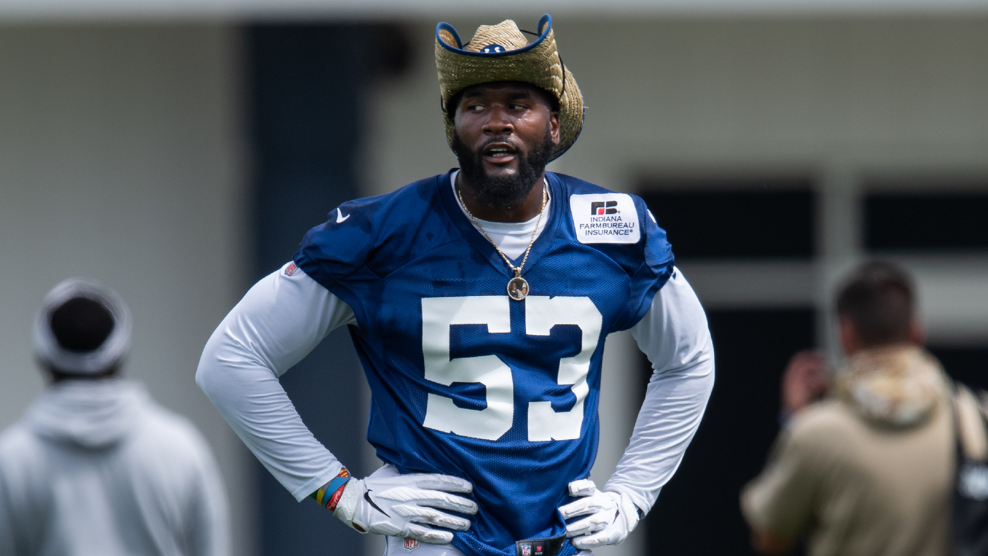 Indianapolis Colts linebacker Darius Leonard (53) warms up on the field  wearing a Salute to Service sweatshirt before an NFL football game between  the Indianapolis Colts and Baltimore Ravens, Sunday, Nov. 8