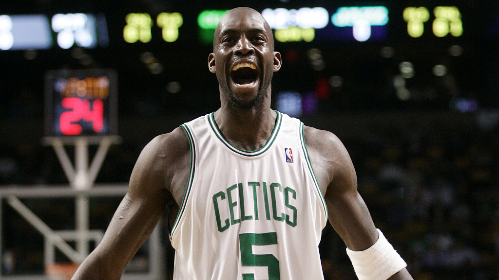 Celtics will retire Kevin Garnett's number on March 13