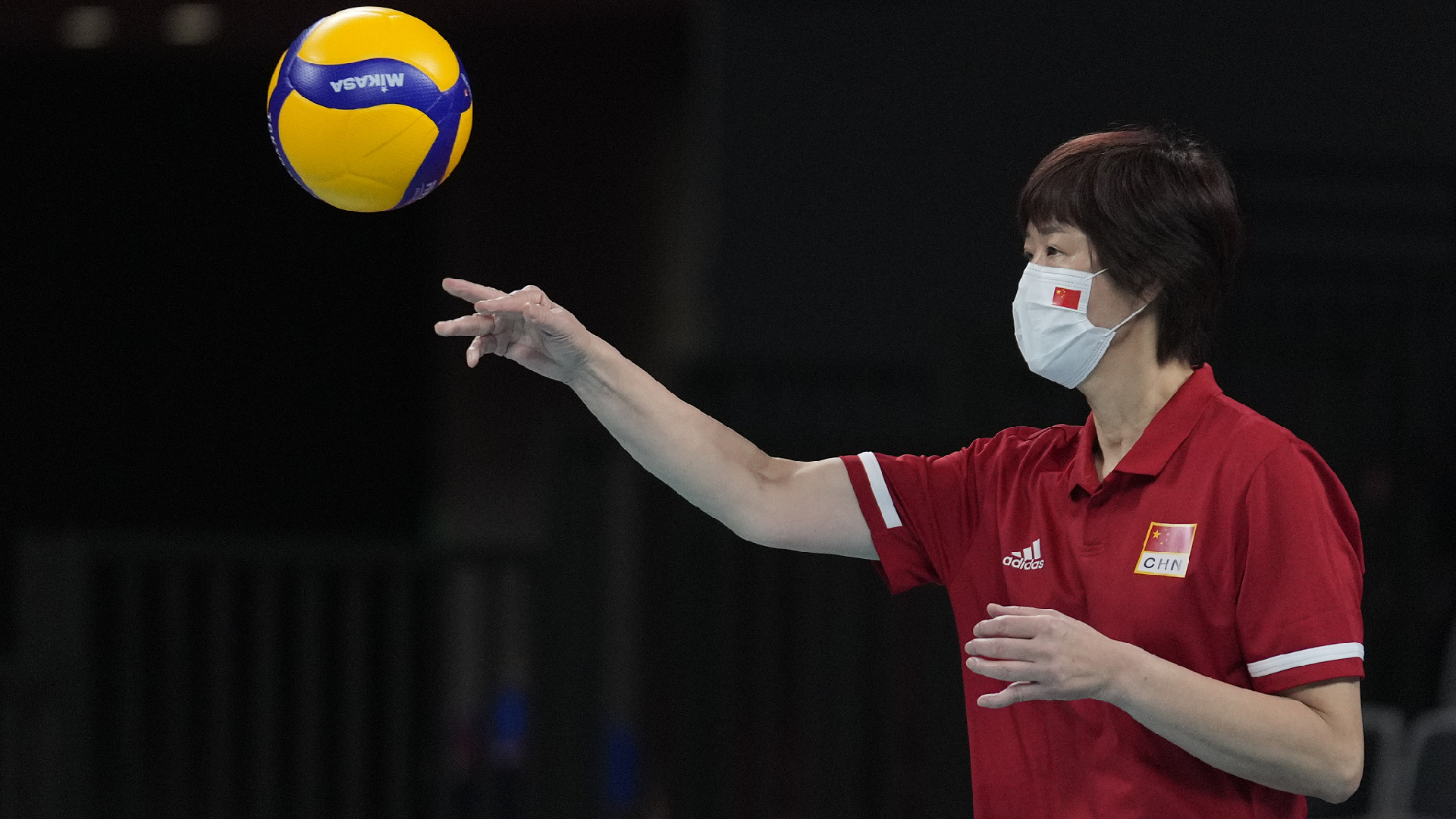 Lang cn. Zhu t волейбол. Ланг пинг. Lang Ping Volleyball. Lang Ping as a coach.