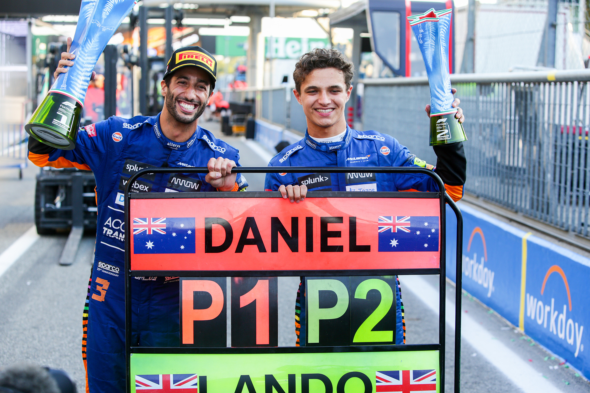 Italian GP: Verstappen, Hamilton crash as Ricciardo wins - CGTN