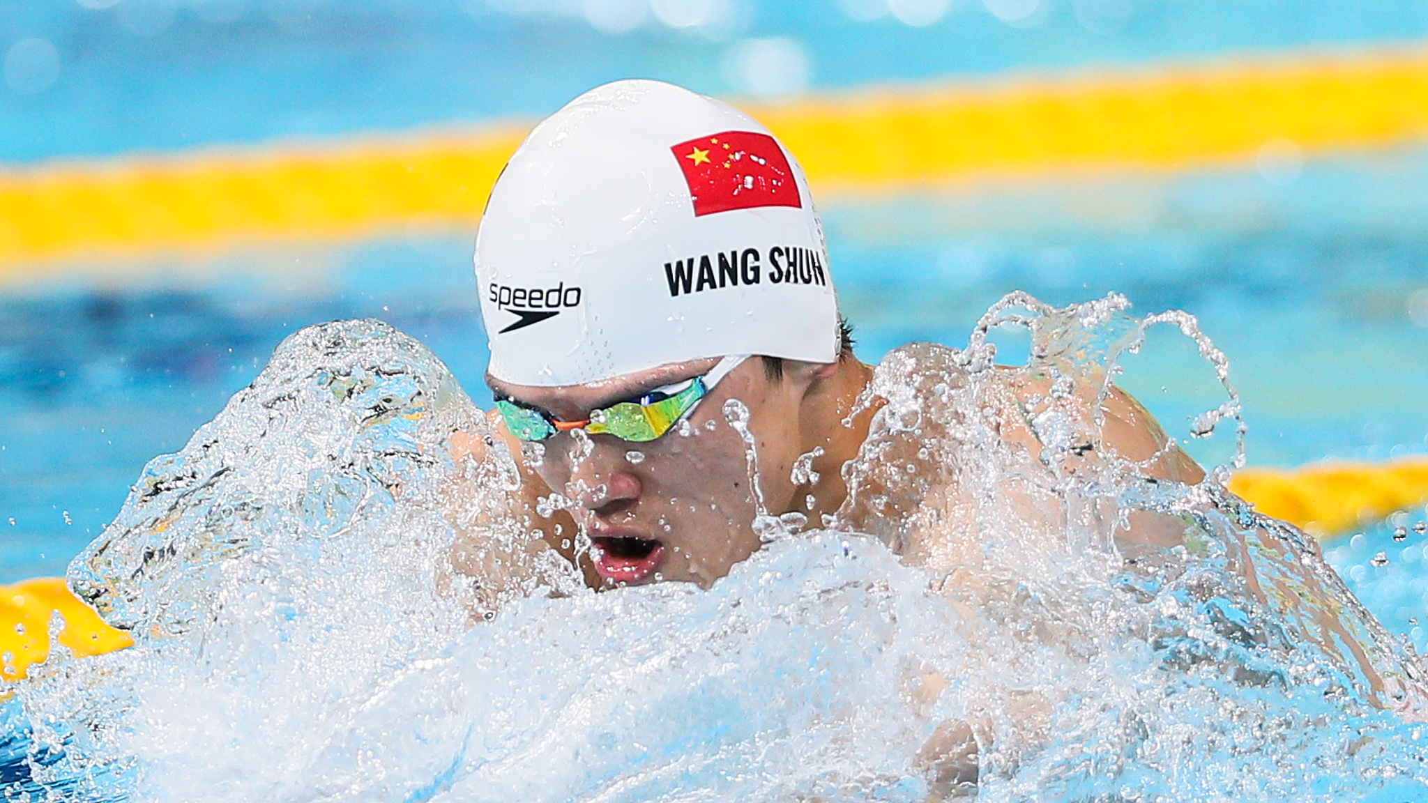 Swimmer Wang Shun retains men's 400m individual medley title