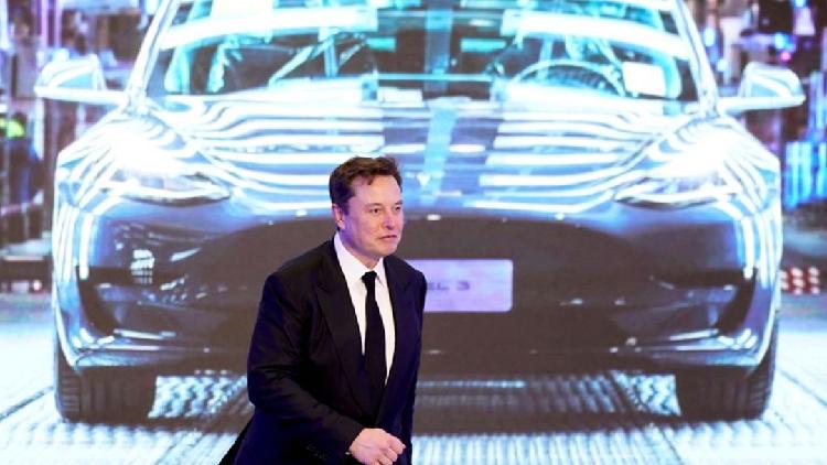 Elon Musk Sells $5b In Tesla Shares After Twitter Poll - CGTN