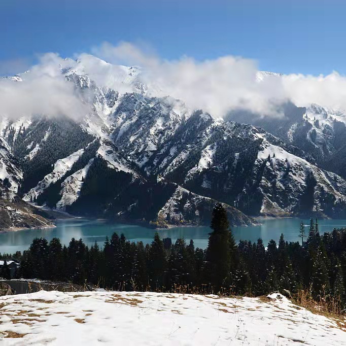 Live Picturesque Tianchi Lake In Northwest Chinas Xinjiang Cgtn