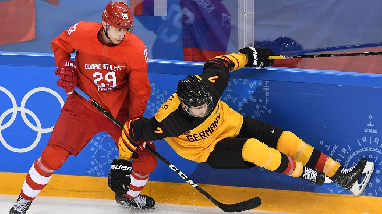 CGTN Game Talk: Barvit curling in hokej na ledu