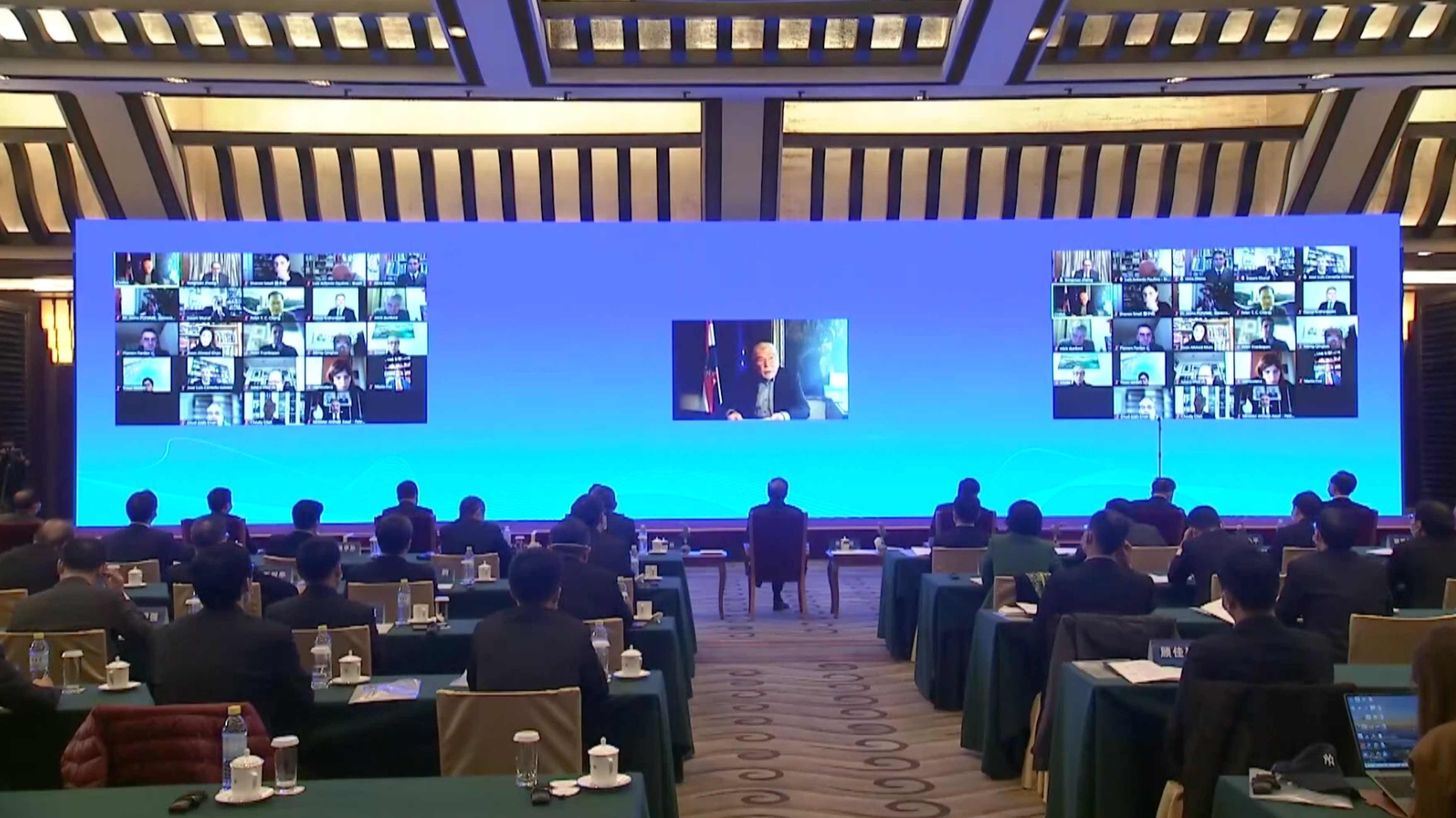 Stjepan Mesic calls for multilateralism in global governance