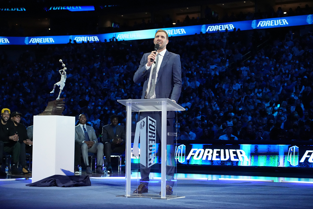 Dallas Mavericks Honor Dirk Nowitzki at Jersey Retirement Ceremony