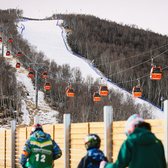 Live: Zhangjiakou's Thaiwoo Ski Resort Gears Up - CGTN