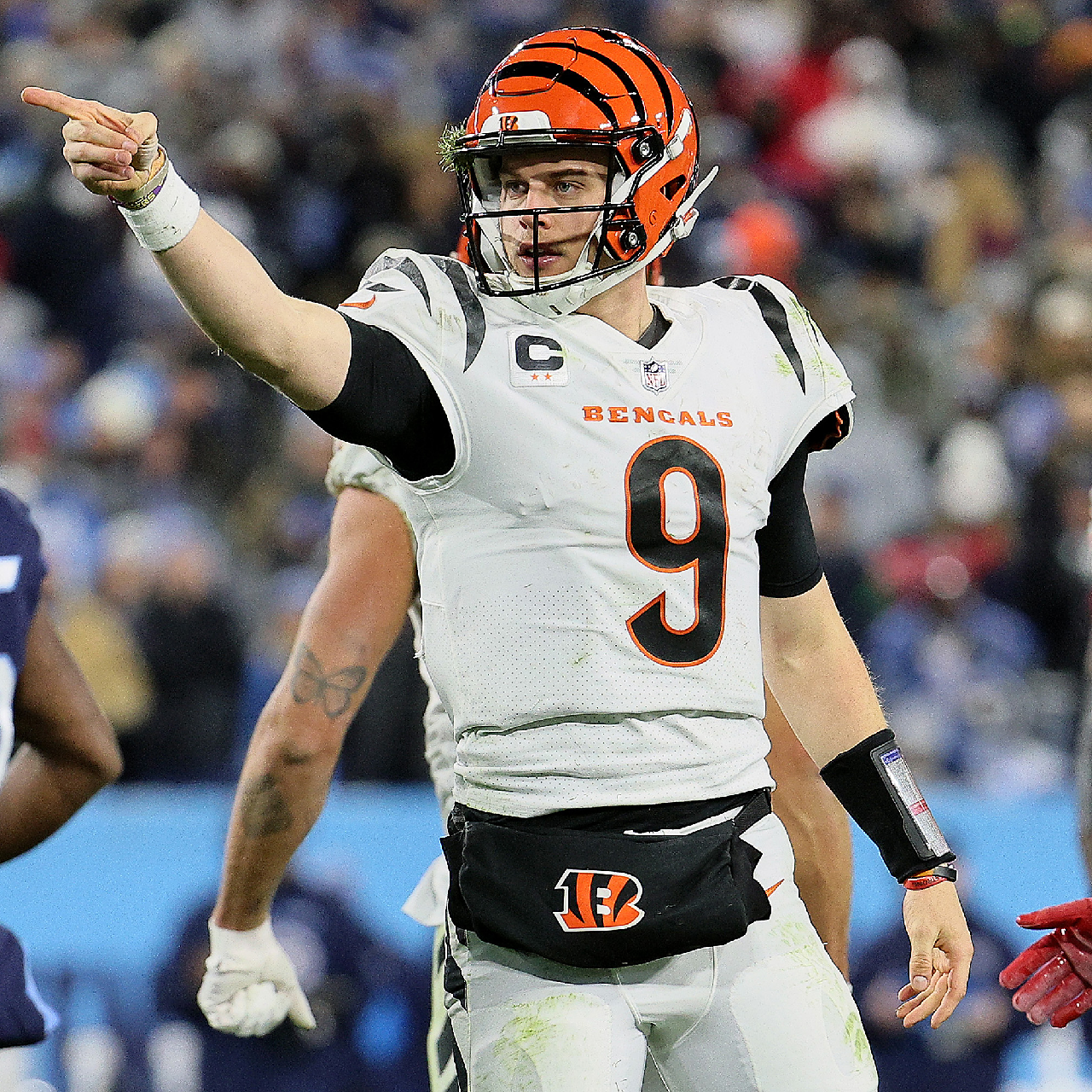 AFC Championship: Cincinnati Bengals beat Titans 19-16