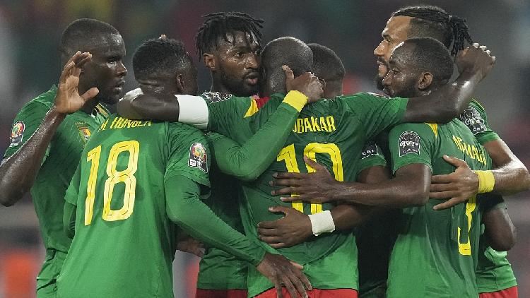 Cameroon into AFCON quarters despite Comoros heroics, Gambia win - CGTN