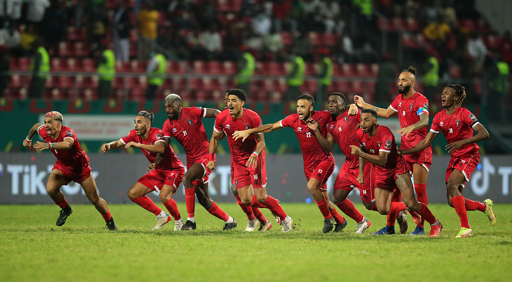 Salah takes Egypt through on penalties, Equatorial Guinea march on - CGTN
