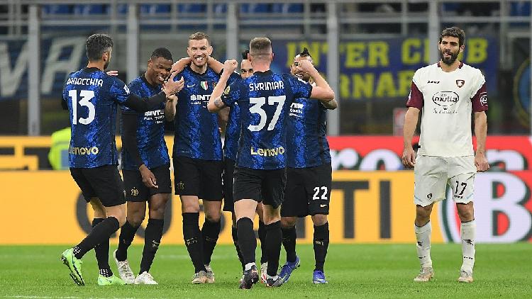 Heroic Martinez leads Inter to third consecutive Super Cup title - CGTN