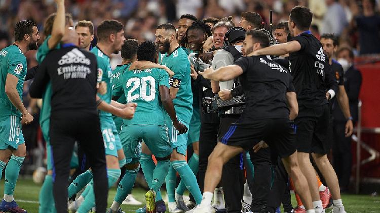 European giants Real Madrid, PSG and Bayern close in on league titles ...