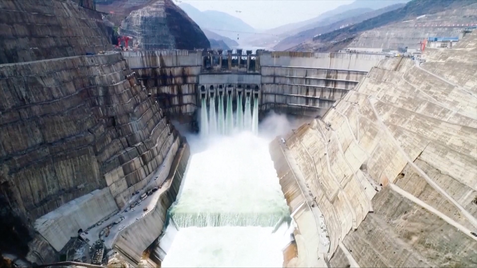 Hydropower Stations on Yangtze River Build the World’s Largest Clean Energy Corridor
