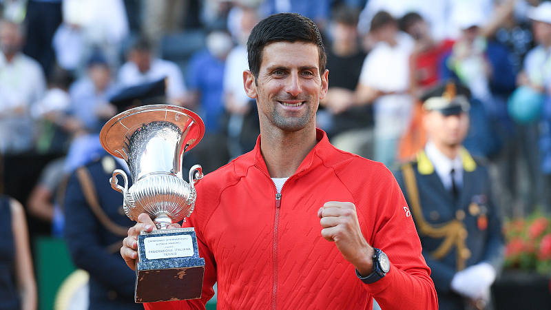 Djokovic in 'sunshine double' after son wins 1st tournament