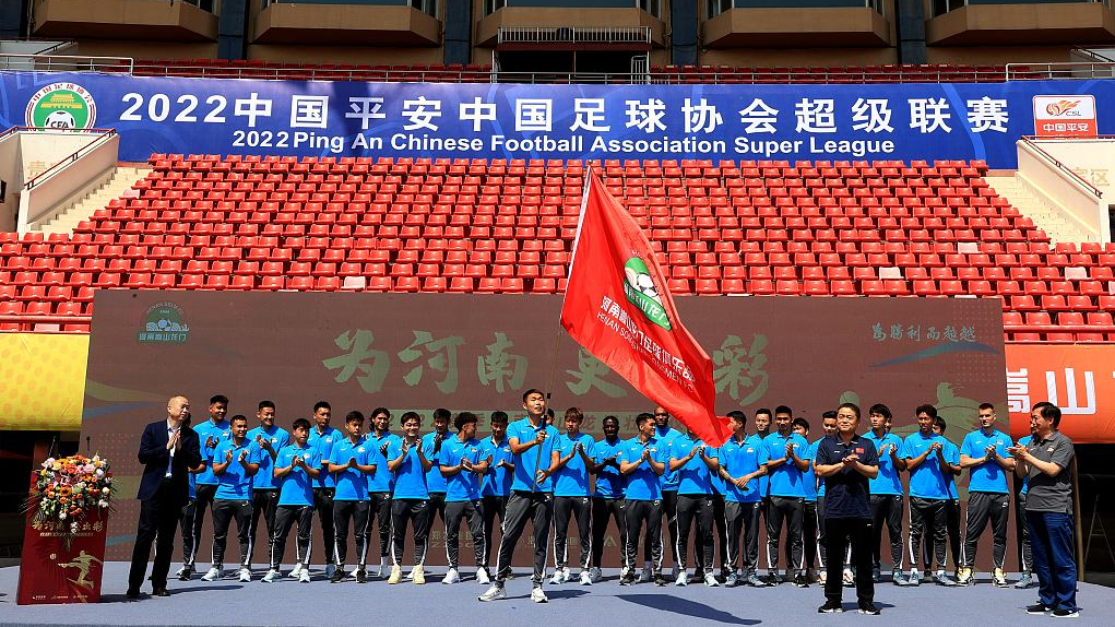 In China's Super League, Everyone Seems to Be Losing - The New