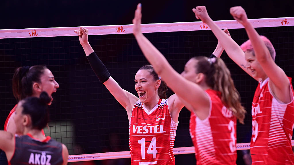 Volleyball: Turkey sweep Italy 3-0 at Nations League