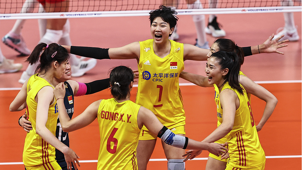 China's women clinch 2nd win at Volleyball Nations League CGTN